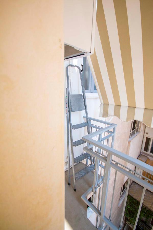 Marina's Luxury Close To Acropolis Apartment